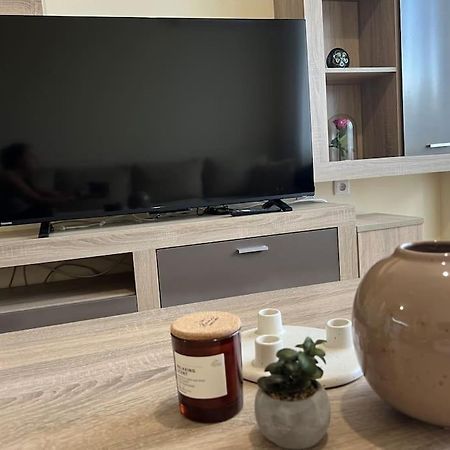 Cozy Apartment - Free Parking Plovdiv Eksteriør billede