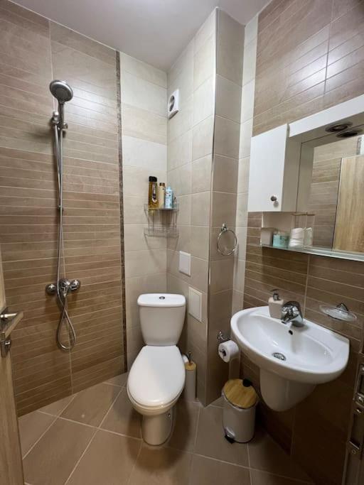 Cozy Apartment - Free Parking Plovdiv Eksteriør billede